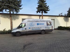 ocieplenie_magazynu_piana_poliuretanowa ocieplenie_magazynu_piana_poliuretanowa